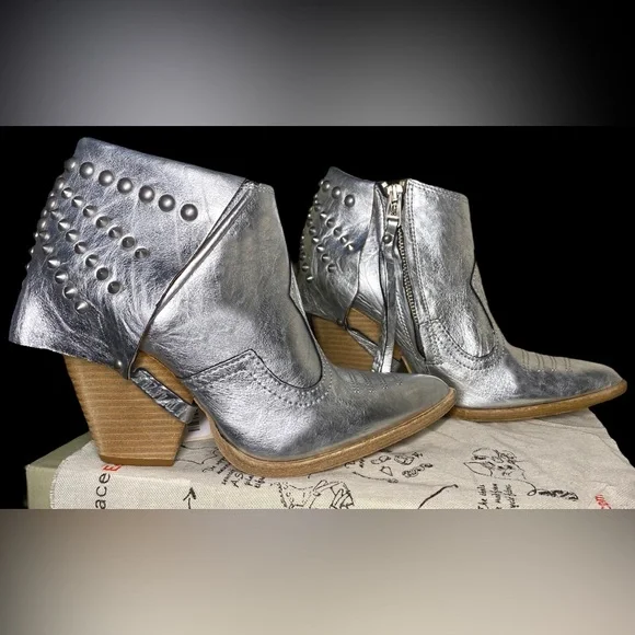 A.S.98 Metallic Silver BRODERICK Women’s Leather Booties • Size 7 • New in Box - Picture 2 of 6